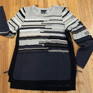 ⬇️CLEARANCE⬇️NWOT NIC & ZOE Sweater